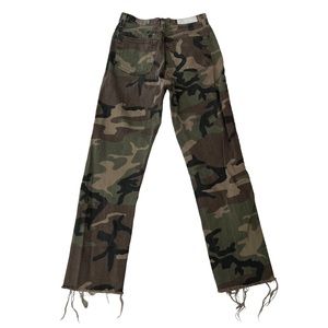 Re/Done Originals Camo High Rise Stove Pipe Jeans 25